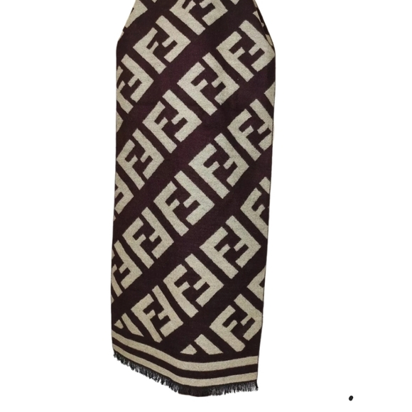🧧Fantastic Fendi Zucca Cashmere Scarf🍟+GIFT - Picture 5 of 8